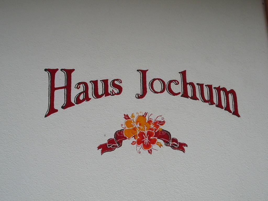 Haus Jochum Bed & Breakfast Langen am Arlberg Exterior photo